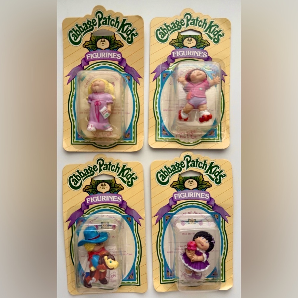 Cabbage Patch Kids Figurines Set